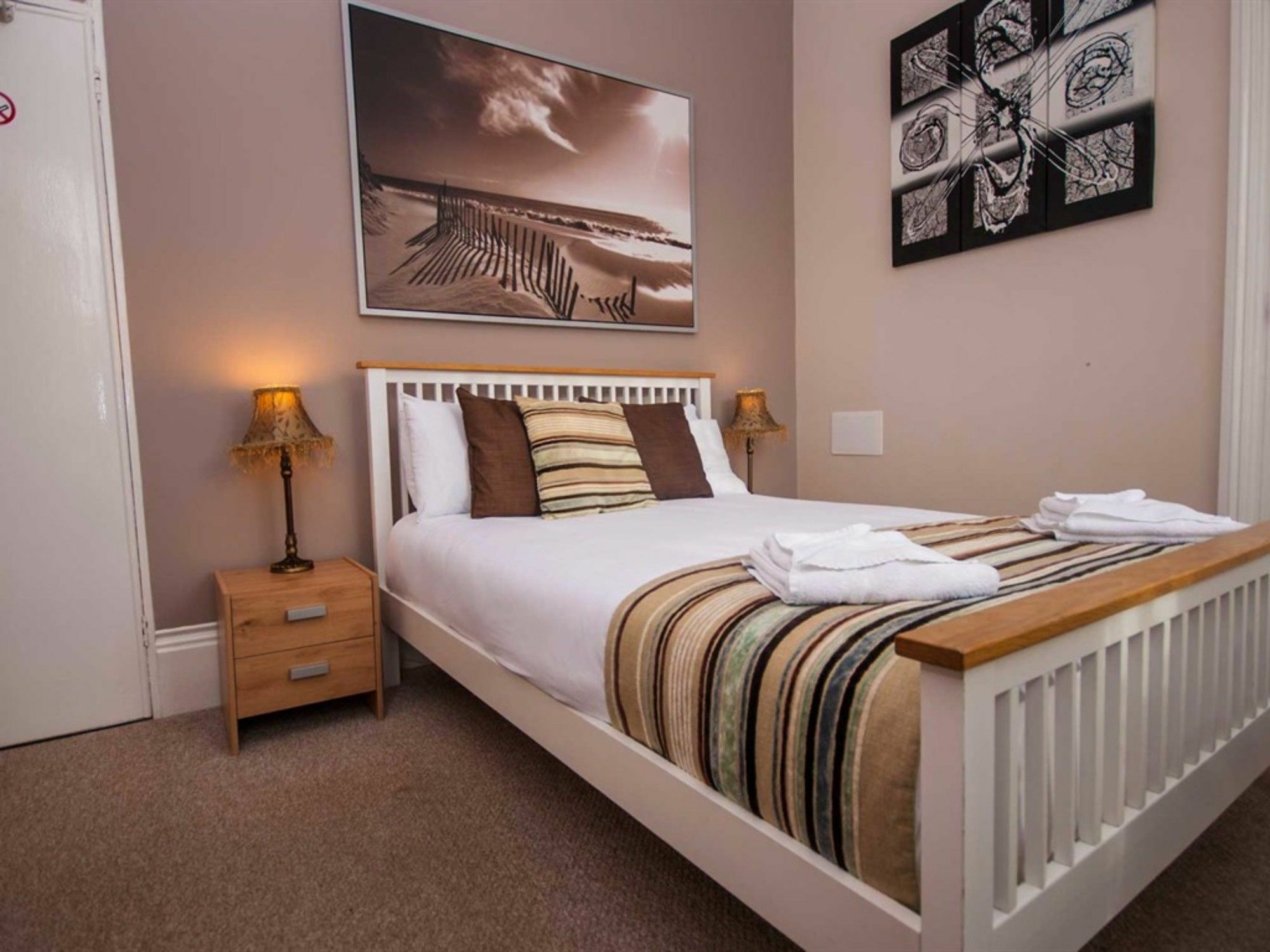 Somerton (adults Only) 2*