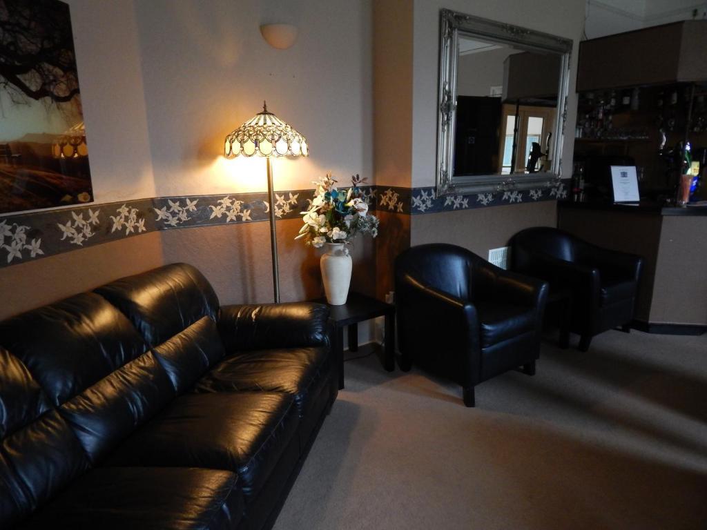 Somerton (adults Only) 2*