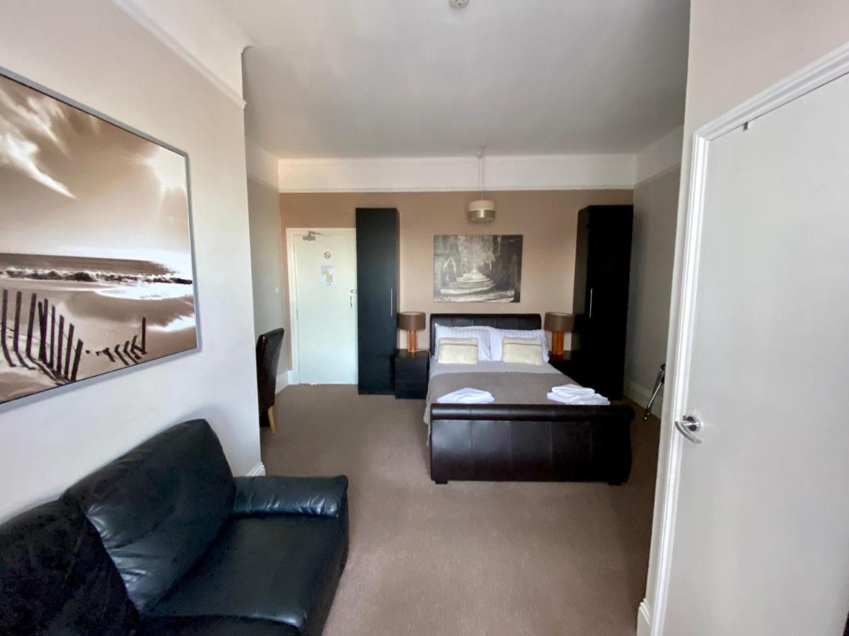 Somerton (adults Only)